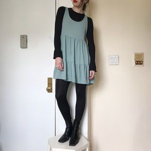 🌾sage green tiered slip dress with open back🌾